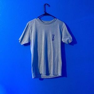 Size Small Vans graphic tee shirt made with cotton